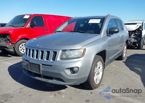 2016 Jeep Compass Sport z USA, uszkodzony, nr VIN 1C4NJCBA7GD715662